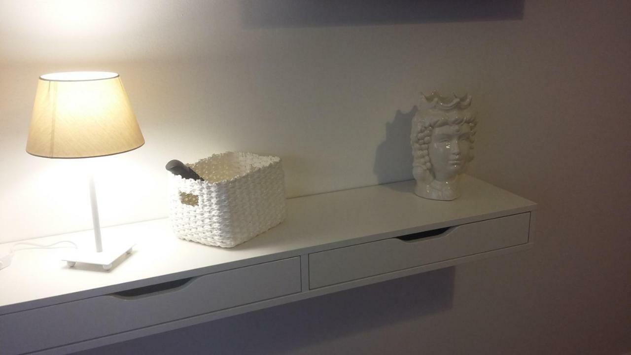 Al Siciliando B&B パレルモ エクステリア 写真